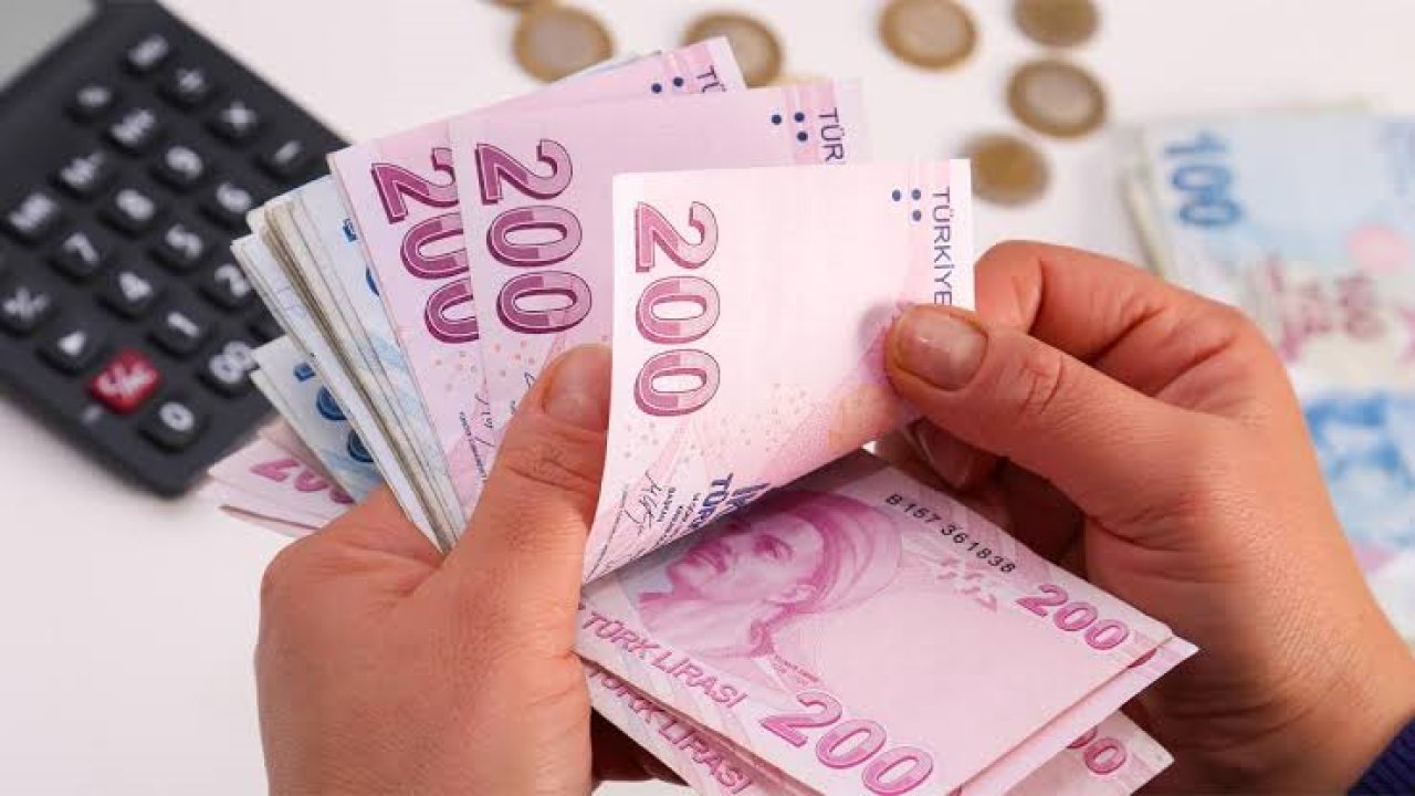 Bağ-Kur emeklileri dikkat! Maaş farkı yatacak mı? Gözler Resmi Gazete'de