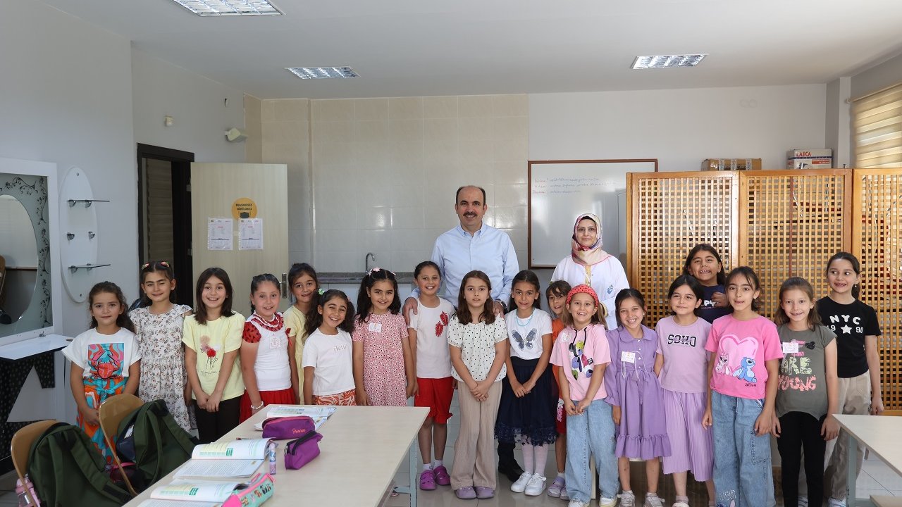 Başkan Altay Ardıçlı bölgesindeki çocuklara müjdeyi böyle verdi!