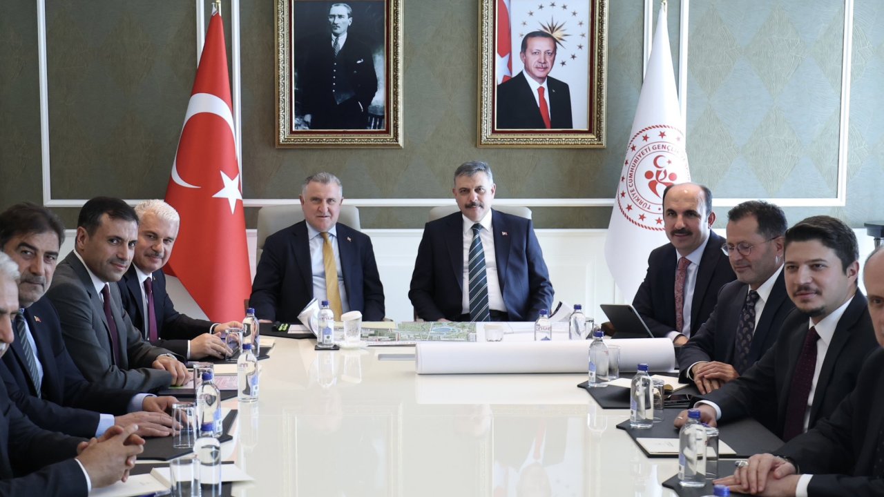 Konya'nın geleceği Ankara'da konuşuldu! İşte masadaki başlıklar