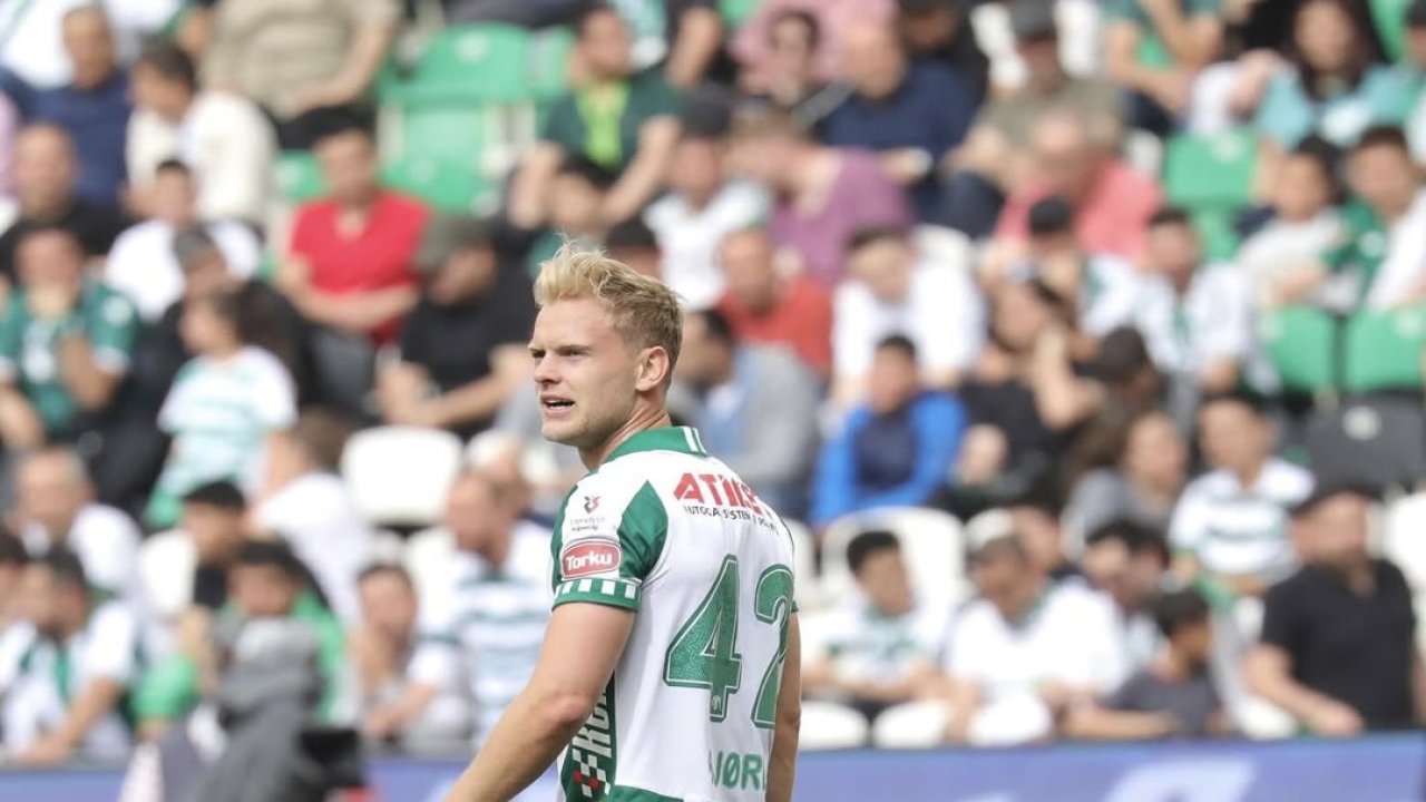 Konyaspor’da deprem! Morten Bjorlo kamptan kaçtı…