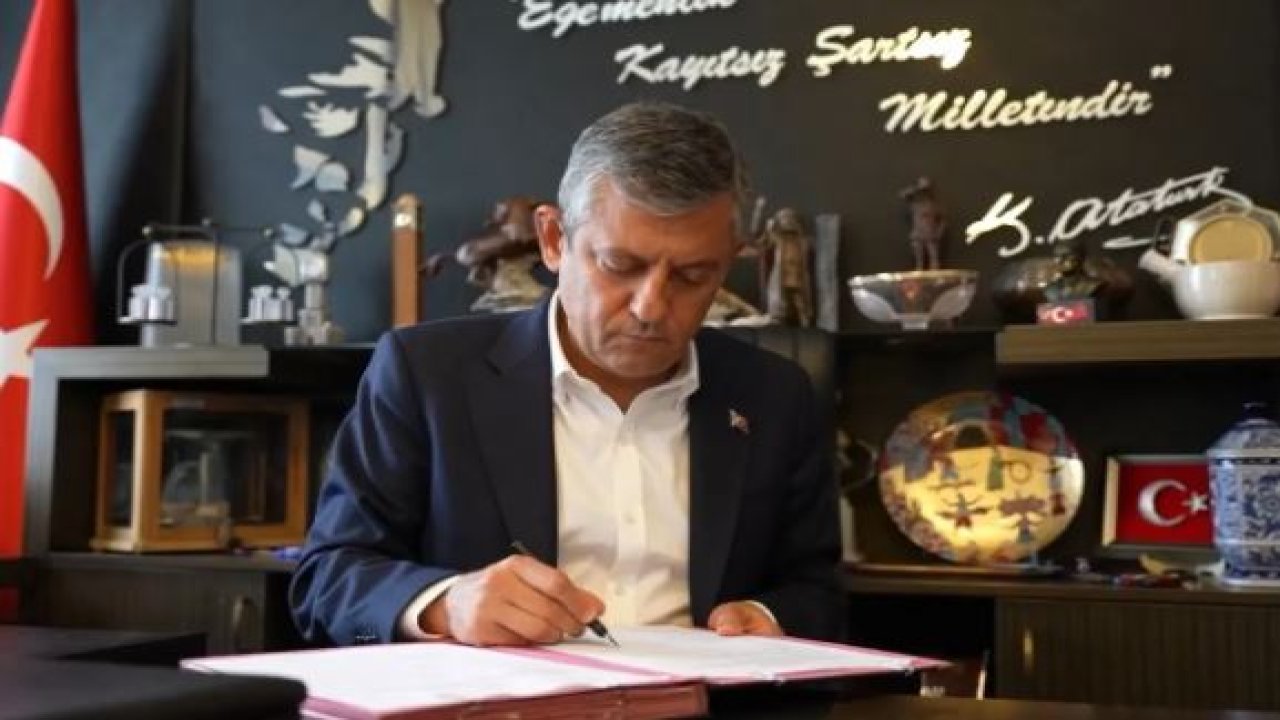 Özgür Özel ve 91 milletvekili resmen bıraktı