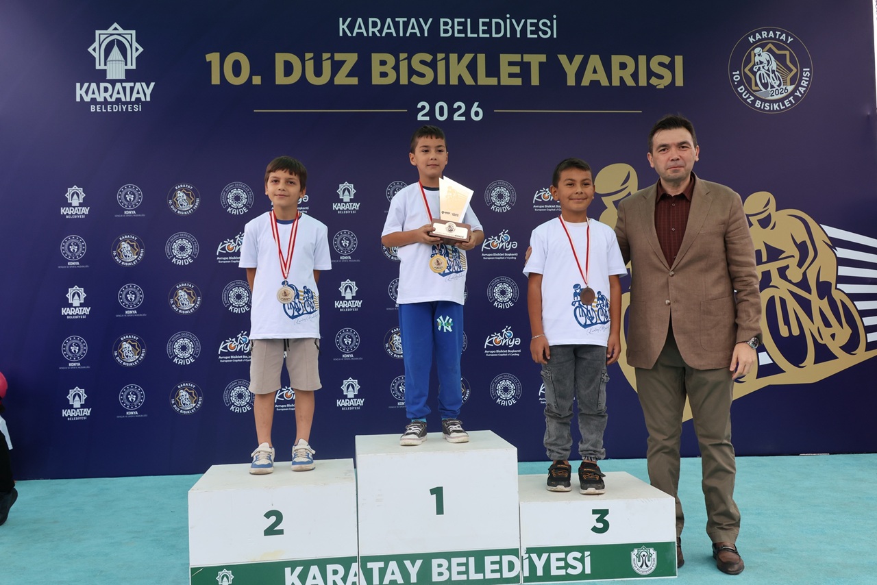 Karatay'ın düz bisiklet yarışında ödüller sahiplerini buldu