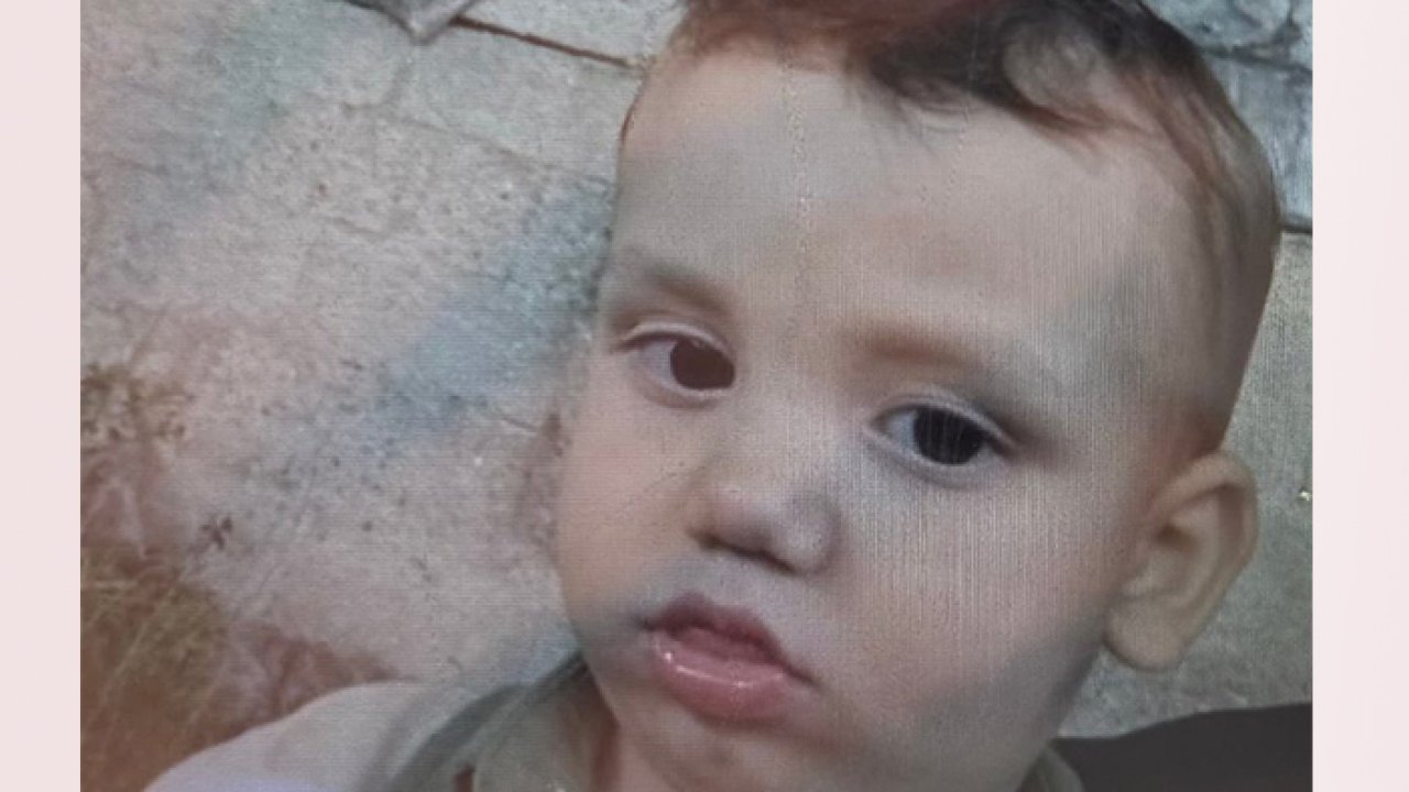 Seyir halindeki araçtan düştü, başka aracın altında kaldı!
