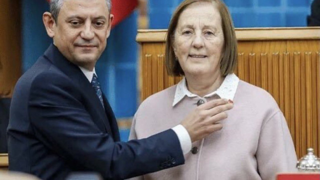 Özgür Özel'e kötü haber! İlk istifa geldi, yeni ayrılıklar yolda