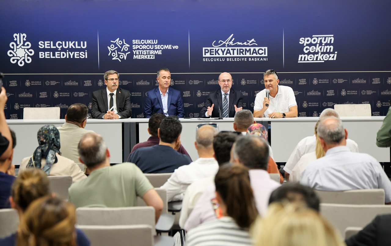 UCLG-MEWA Heyeti'nden Selçuklu saha gezisi