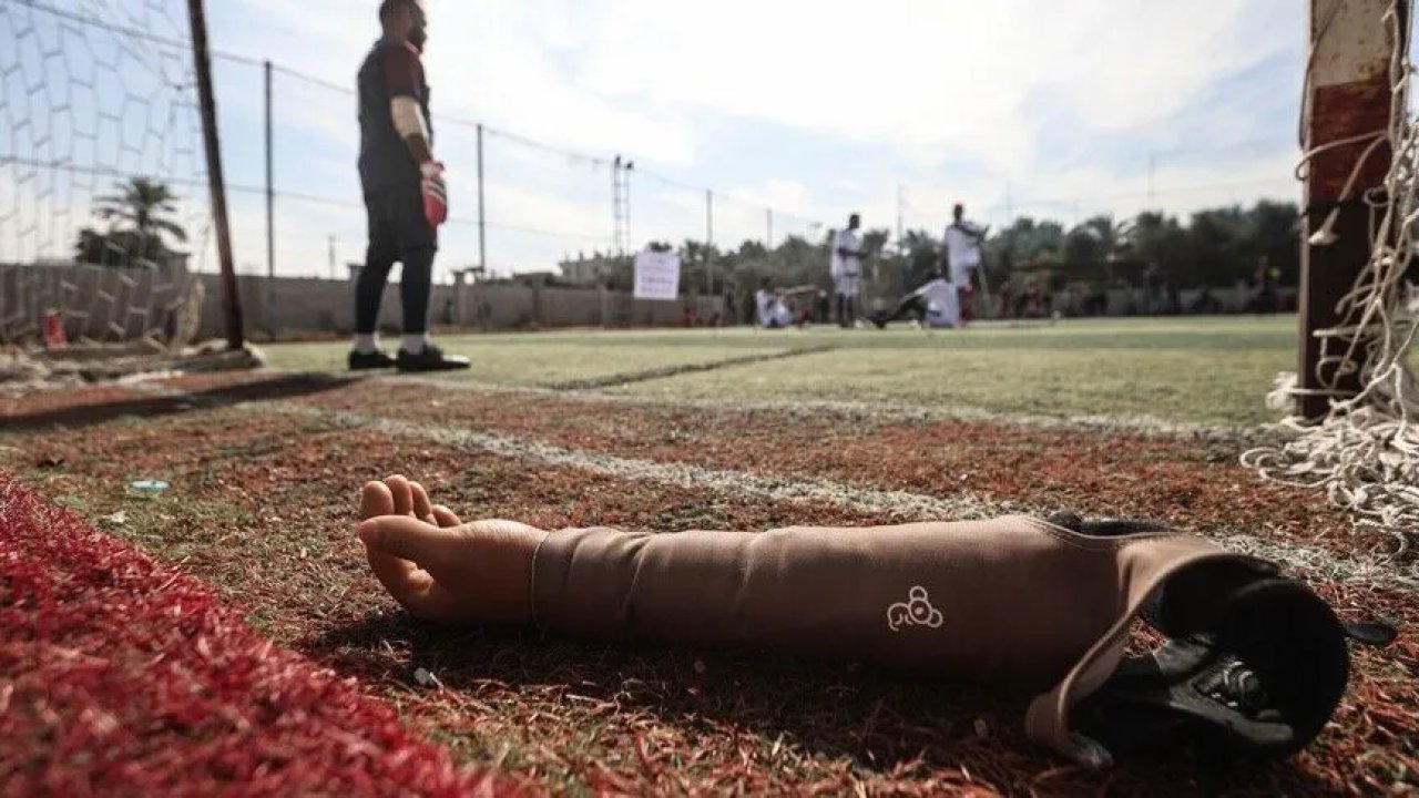 Filistin sporcuları öldüren katil İsrail için suç duyurusunda bulundu