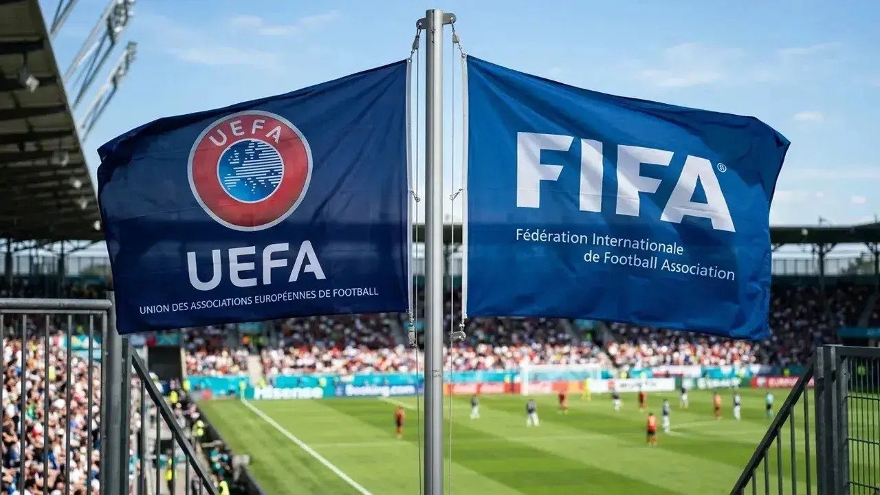 FİFA Türk kulüpleri için 'yasak' açıkladı