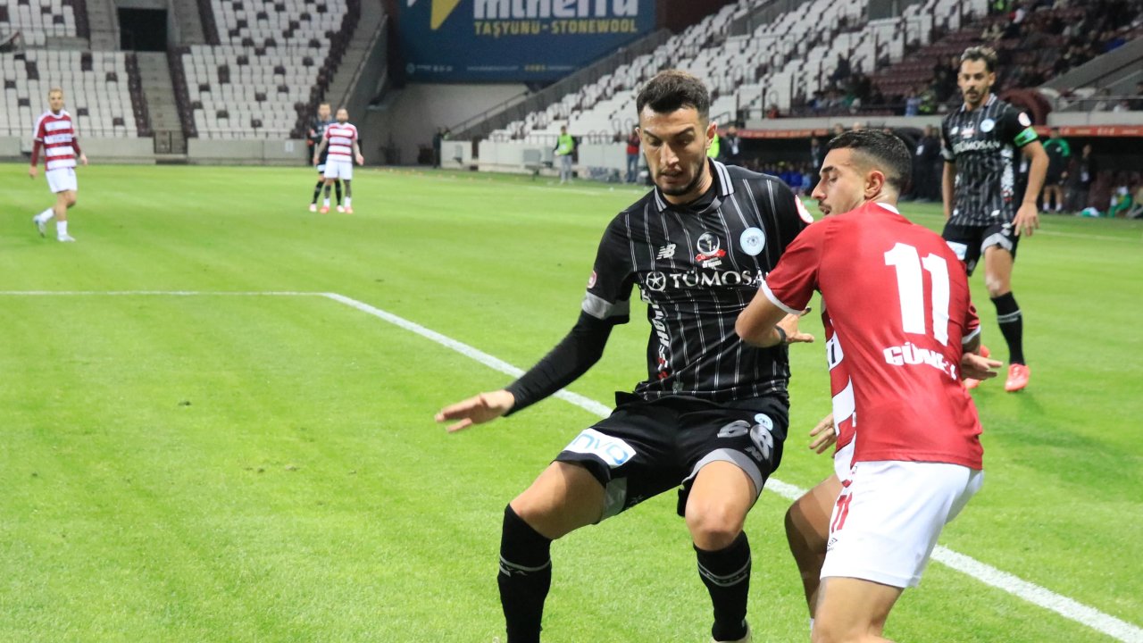 Konyaspor duyurdu, Adem Eren Kabak Mardin'e gitti