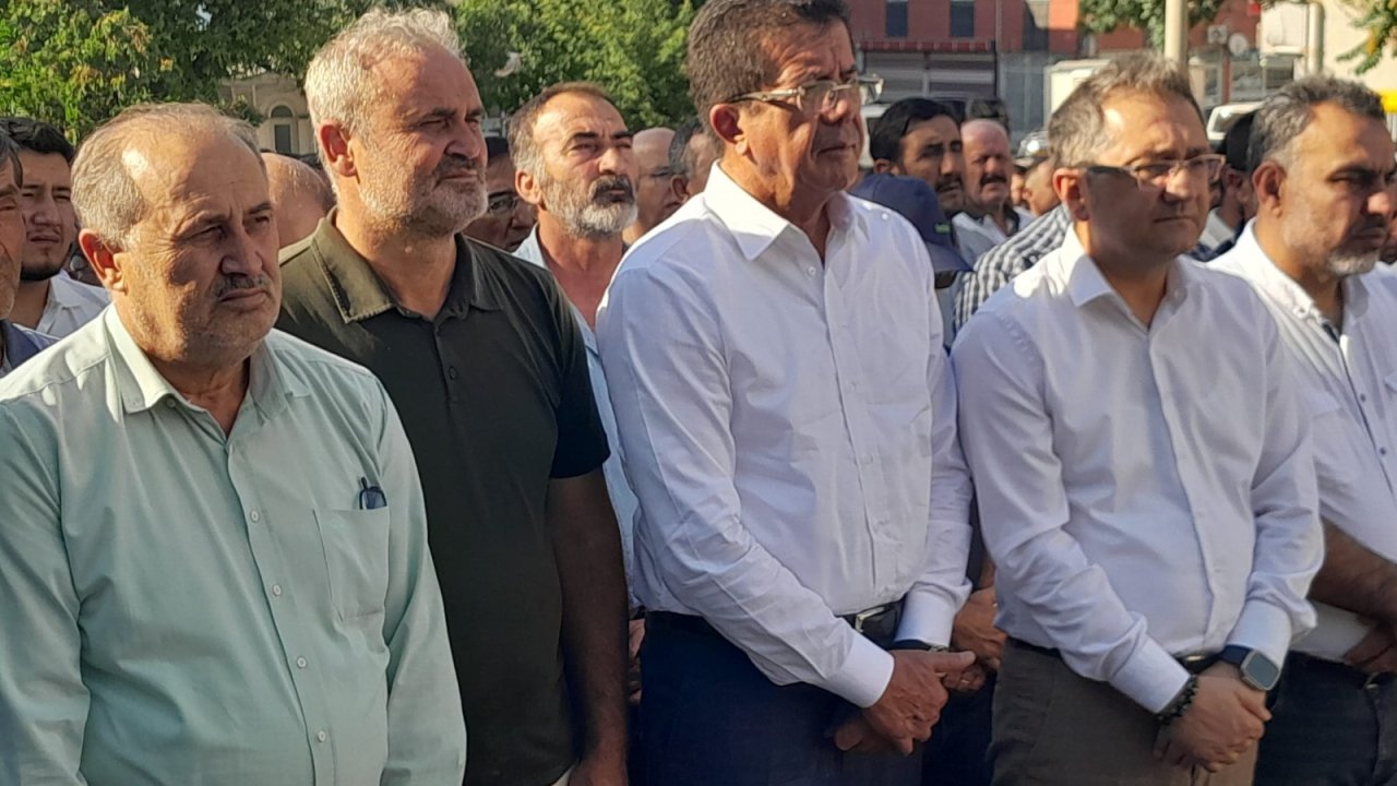 AK Parti Genel Başkan Yardımcısı Zeybekci, Karapınar'da cenaze programına katıldı