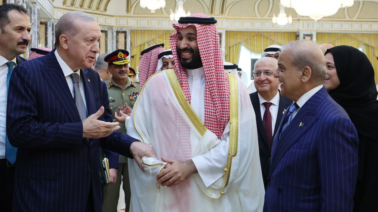 Ortadoğu’da taşlar yerinden oynuyor! Türkiye-Arabistan hattının şifreleri