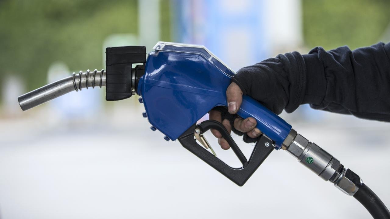Benzine zam geliyor, tabelalar değişiyor! İşte yeni fiyatlar