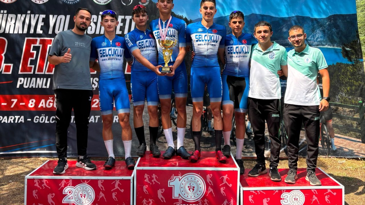 Selçuklu Belediyespor Isparta'da madalyaları topladı