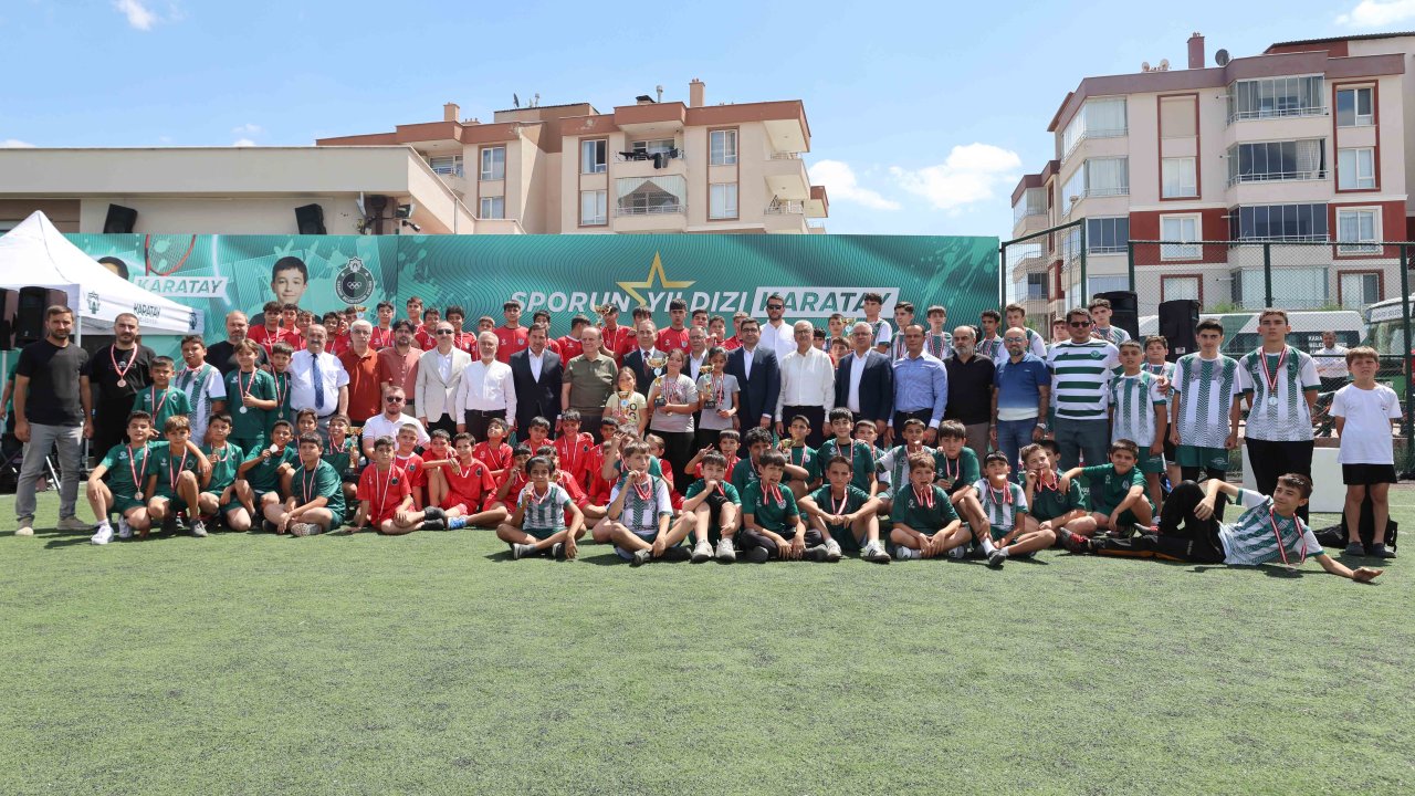 Karatay'da futbol ve dart turnuvası sona erdi
