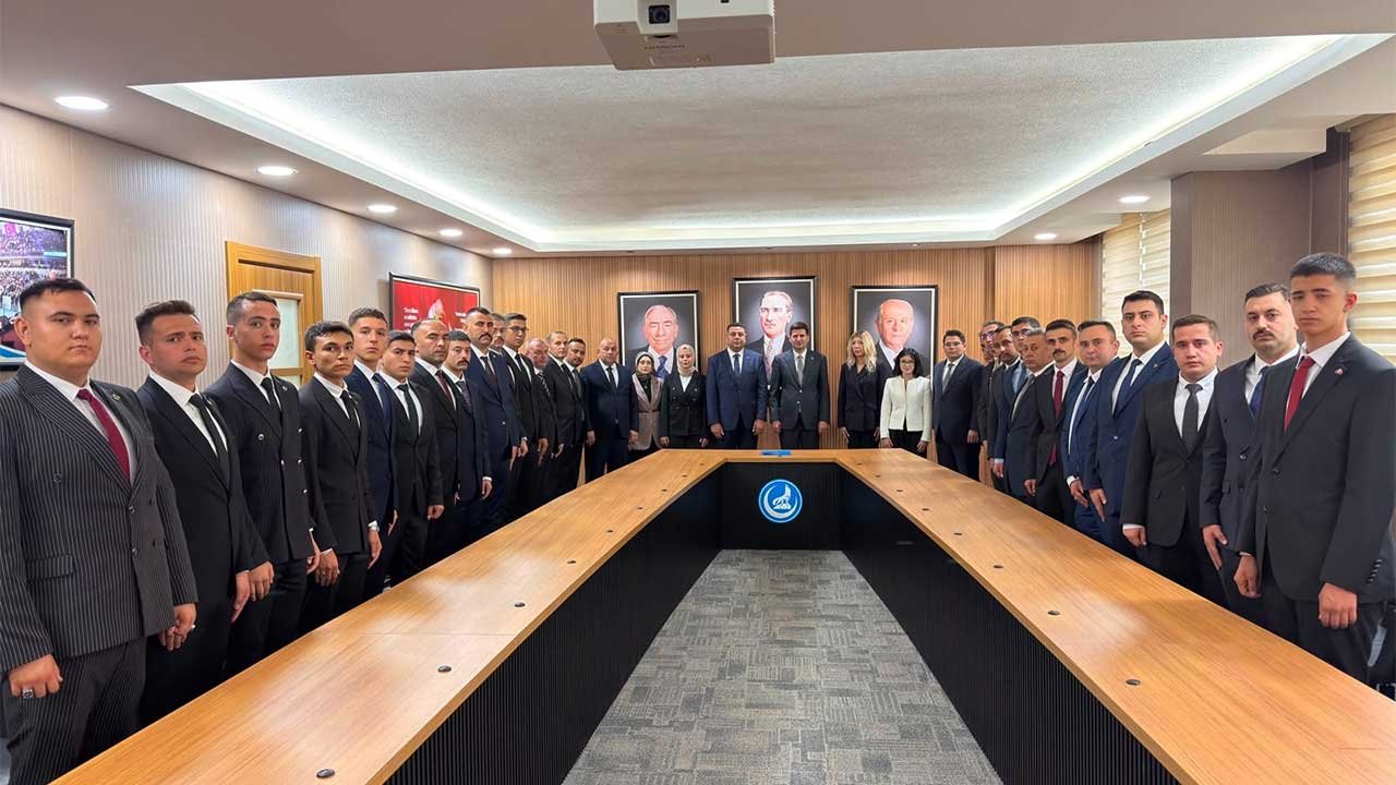 Konya Ülkü Ocakları’ndan dikkat çeken Ankara ziyaretleri