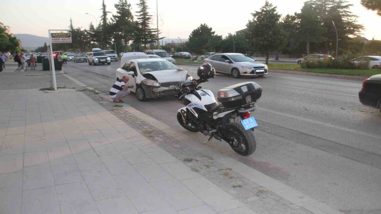Konya’da zincirleme trafik kazası: 3 kişi yaralandı