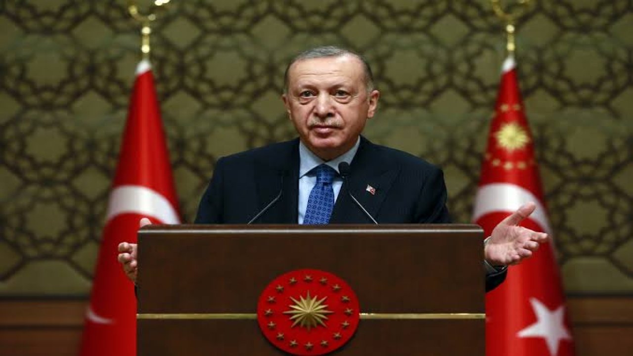 Cumhurbaşkanı Erdoğan: Anadolu'nun cümle kapısını açtığımız Malazgirt'te sizlerle beraberiz