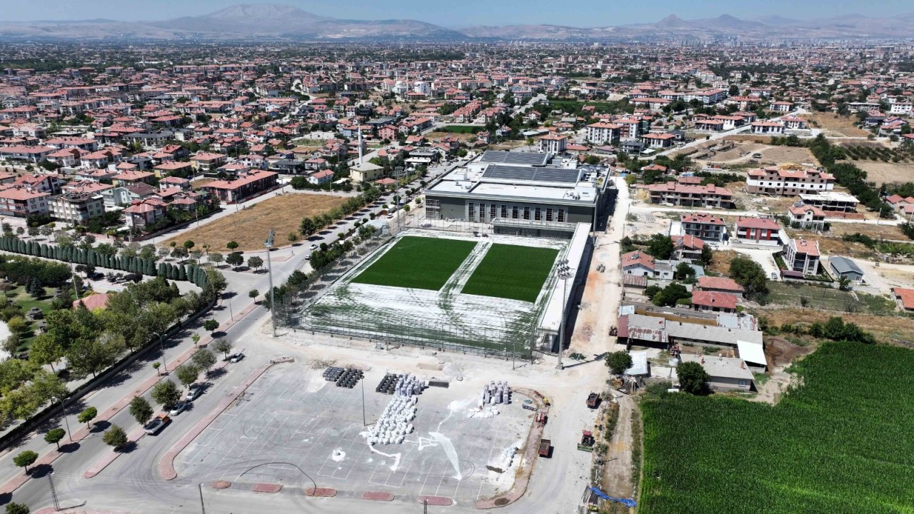 Karatay Spor Merkezi için çalışmalar tam gaz!