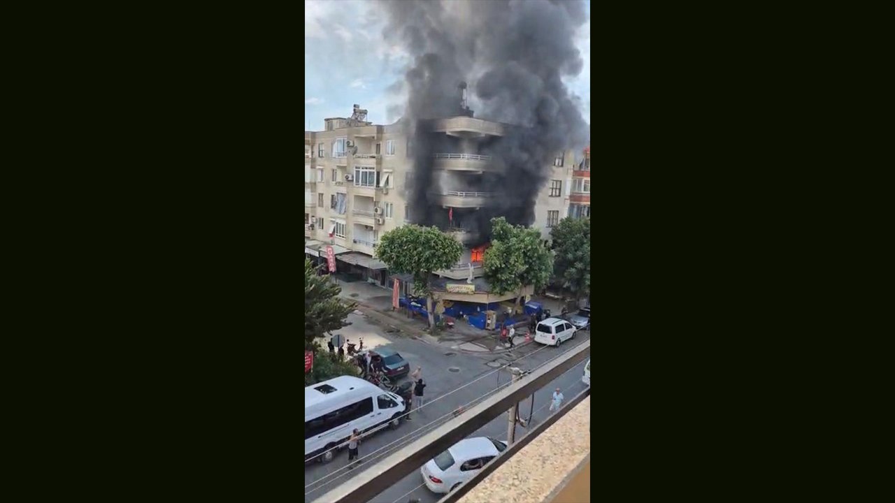 Alanya’da korkutan yangın! 3 Çocuk dumandan etkilenerek hastaneye kaldırıldı