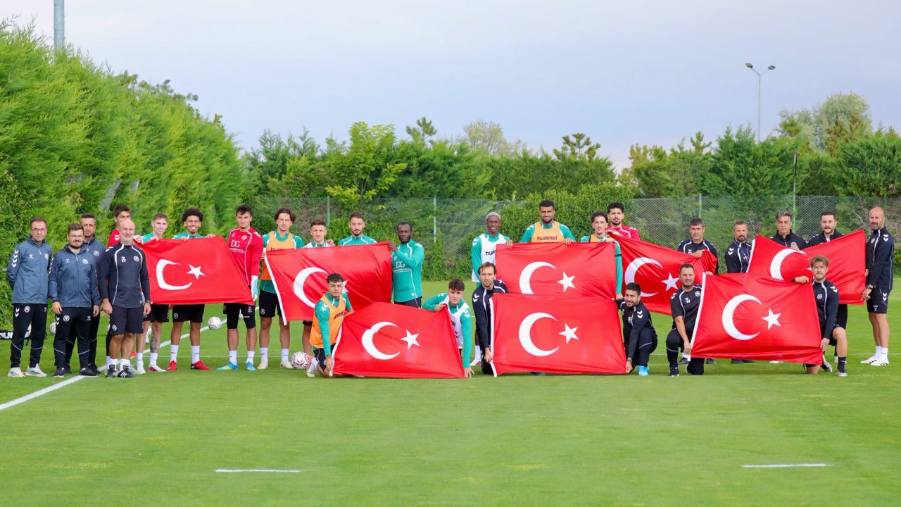 Konyaspor'da işler neden yolunda gitmiyor? Erzurumspor mesaisi başladı...