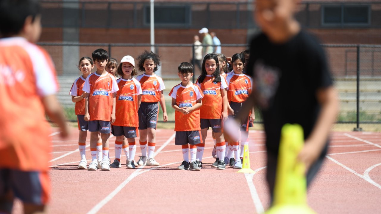 Selçuklu'da yaz spor okulları coşkusu