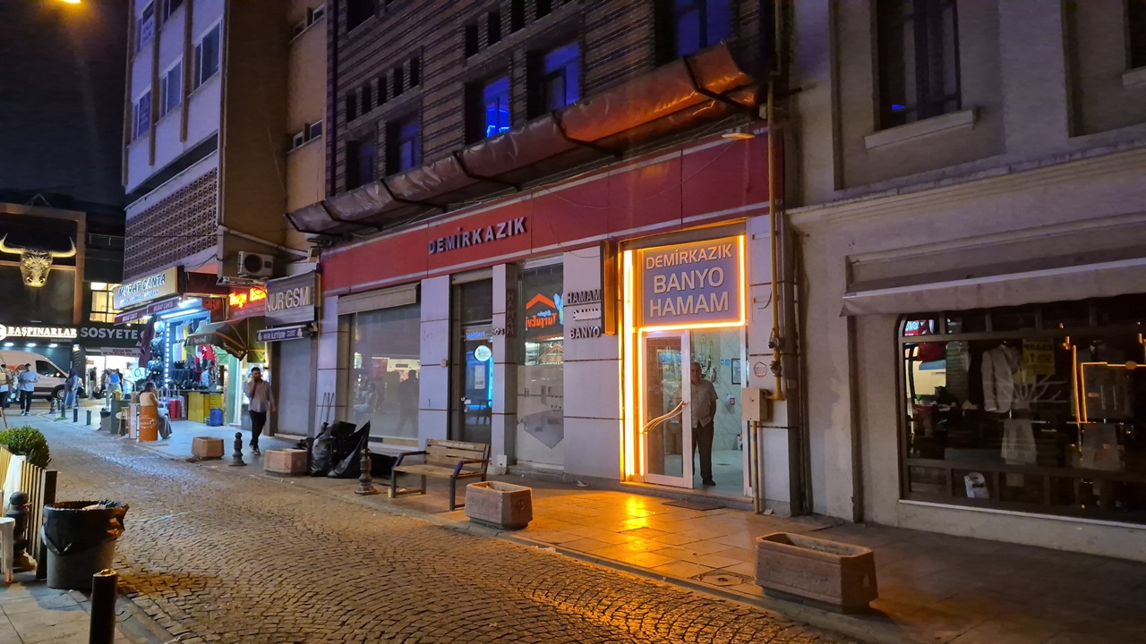 Hamamda kiraladığı odada ölü bulundu!