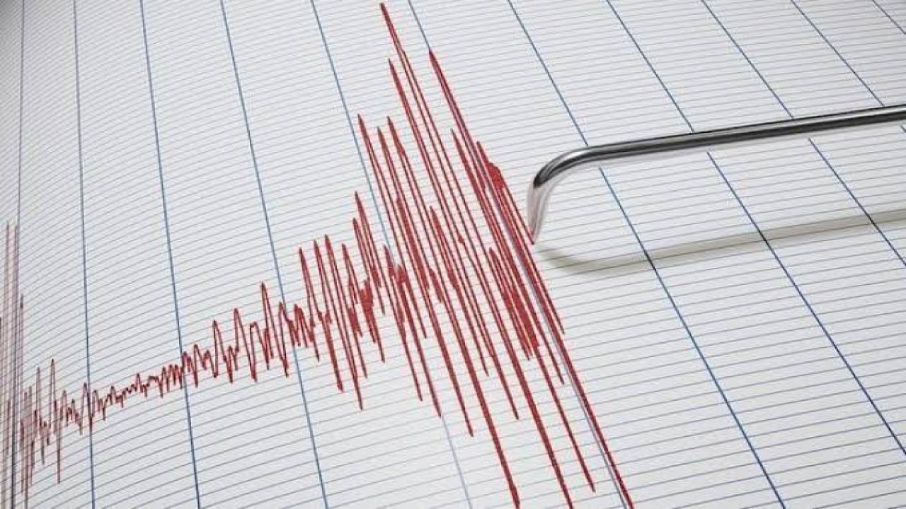 İzmir'de deprem meydana geldi!