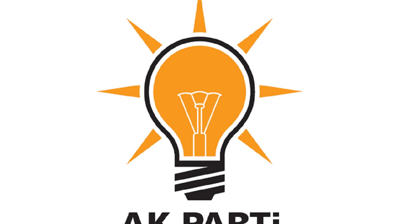 AKP’li başkan kendi partisini eleştirdi, Mansur Yavaş’a övgüler yağdırdı