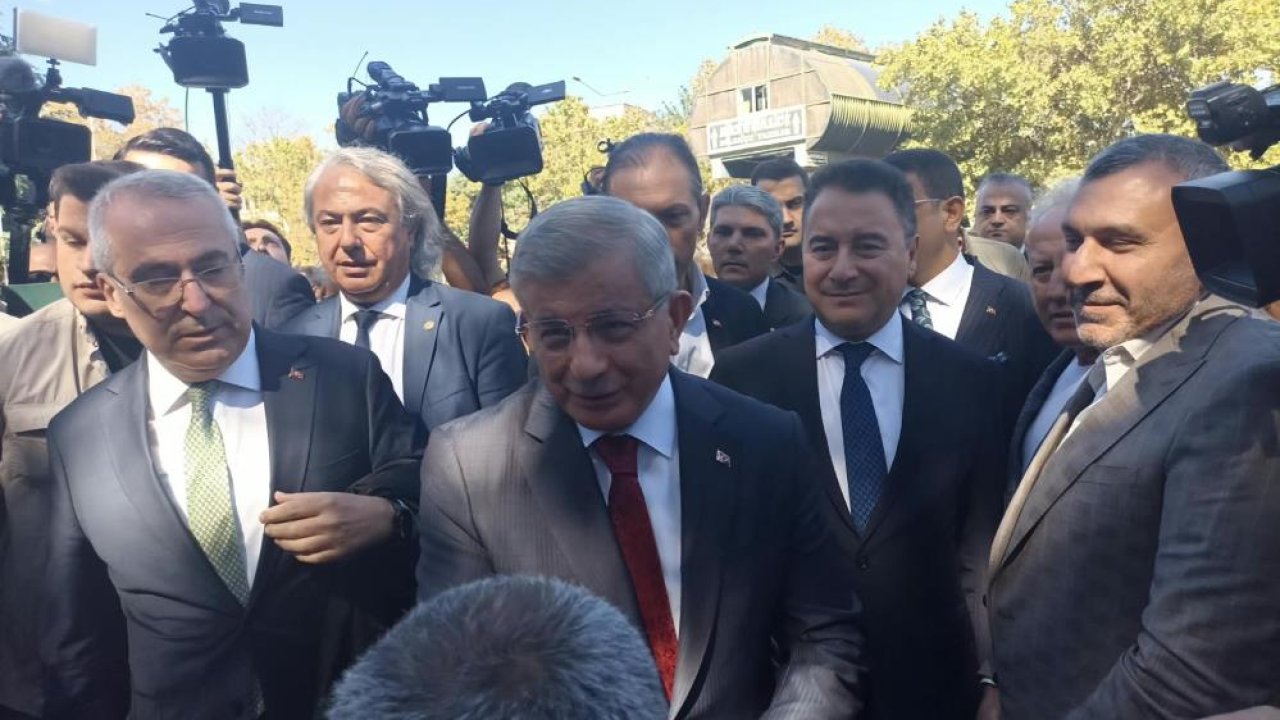 Ahmet Davutoğlu hakkında soruşturma! Şüpheli sıfatıyla adliyeye geldi