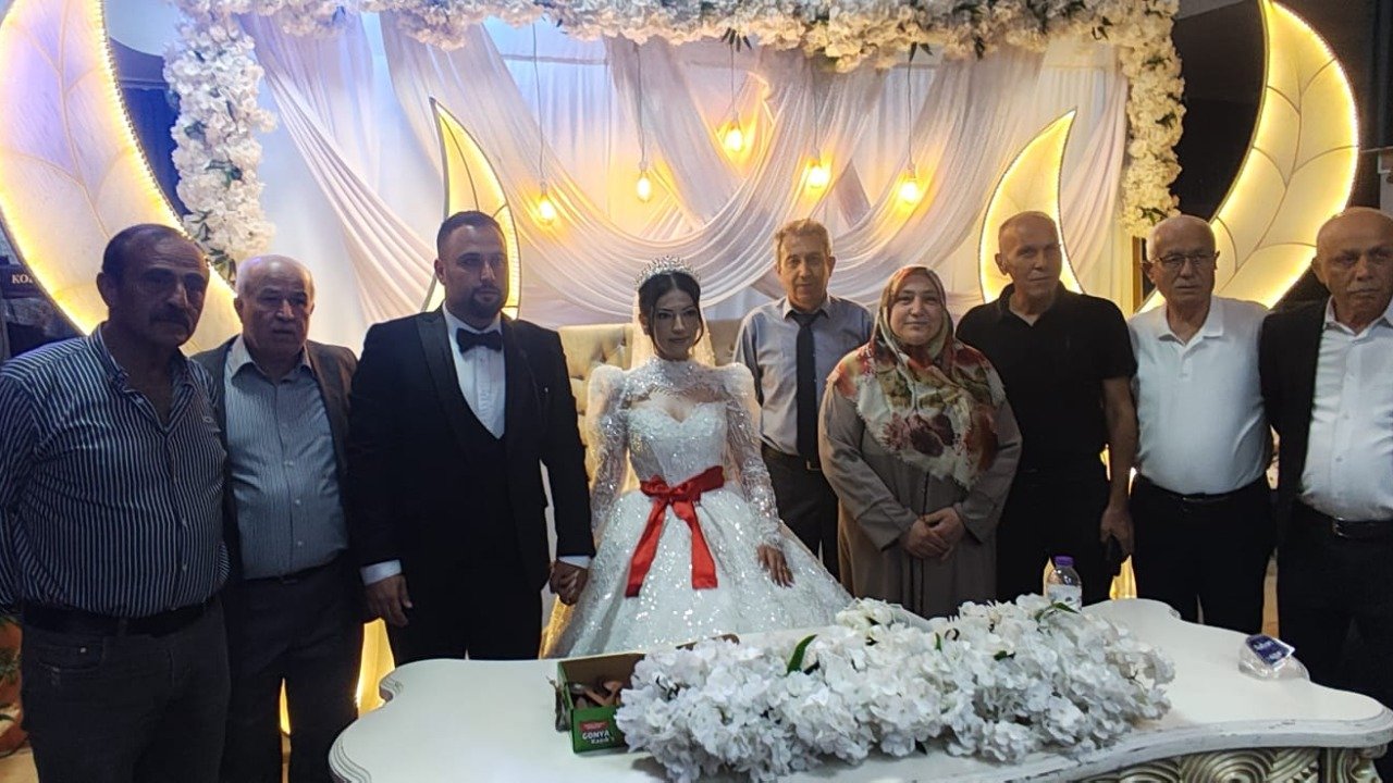 Karagöz ve Uyar ailelerinin mutlu günü