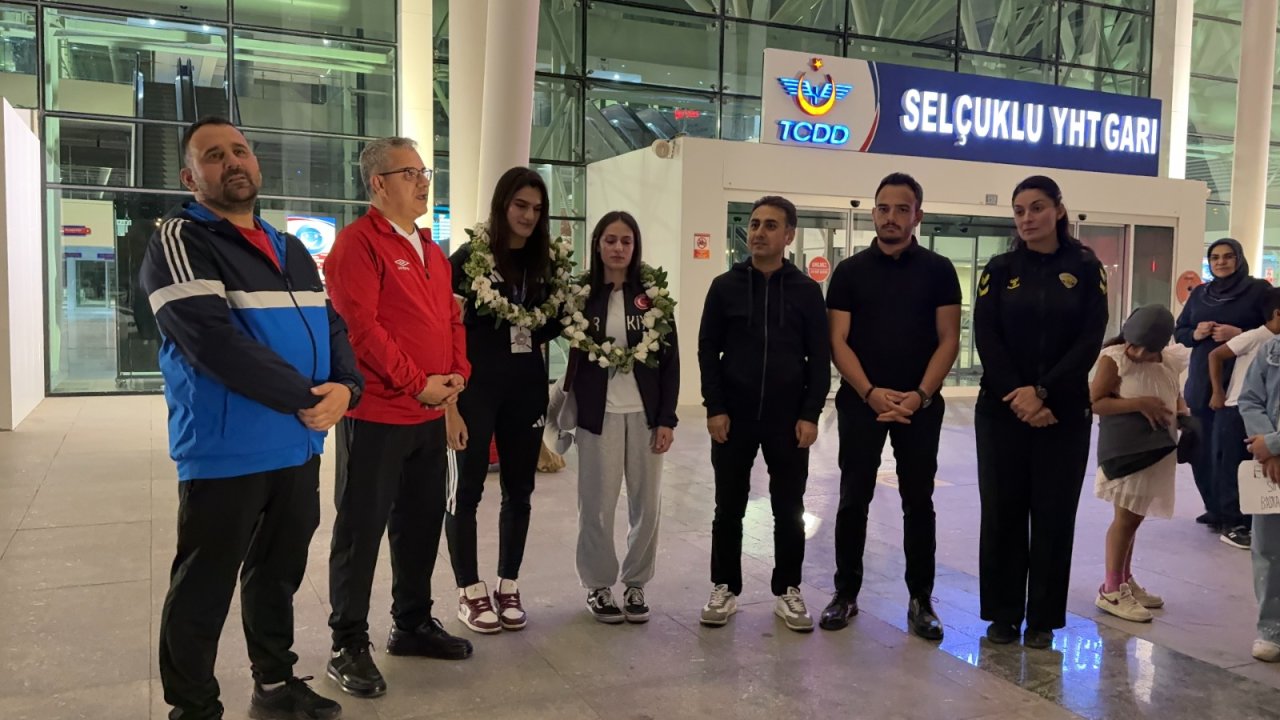 Sinem Oruç'a coşkulu karşılama