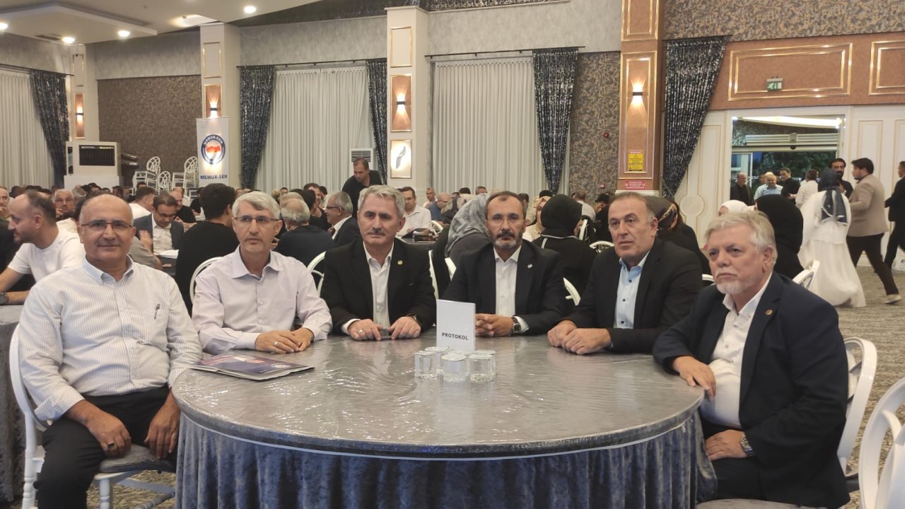 Eğitim-Bir-Sen Konya’da Aziz Anik adaylığını açıkladı!