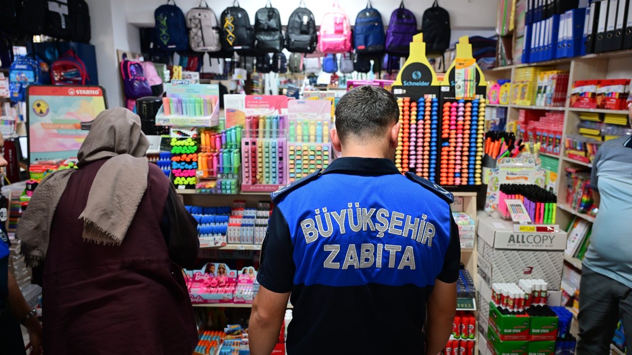 Okul açıldı denetim başladı! Manisa’da kırtasiyecilere göz açtırılmıyor