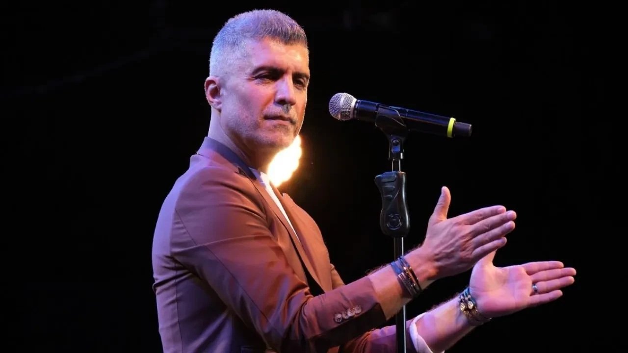 Özcan Deniz konserinde bıçaklı saldırı