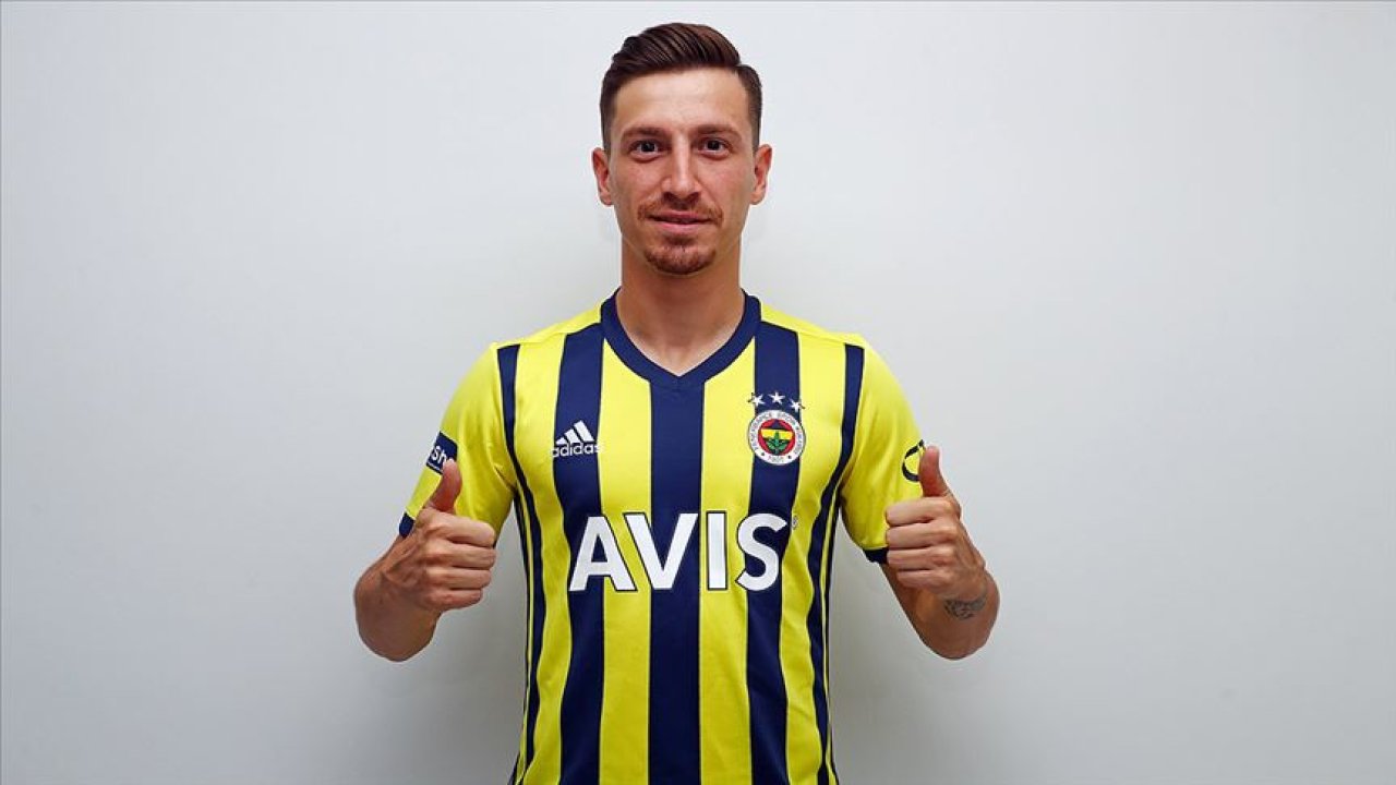 Ümit Özat Fenerbahçeli Mert Hakan Yandaş'ı sert eleştirdi