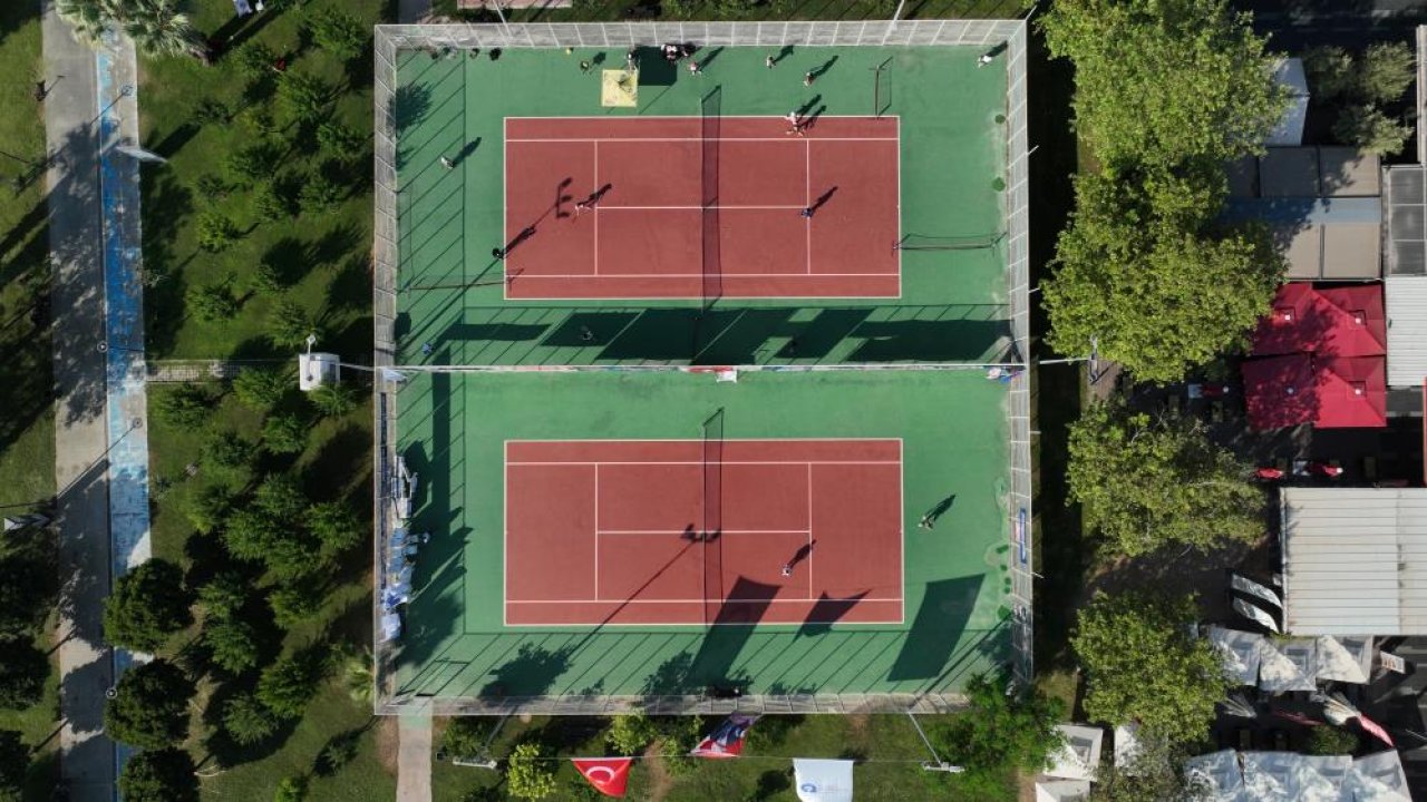 Antalya'da tenis oynamak bir başka