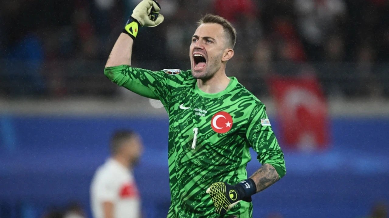 Mert Günok'tan flaş karar! Resmen bıraktı...