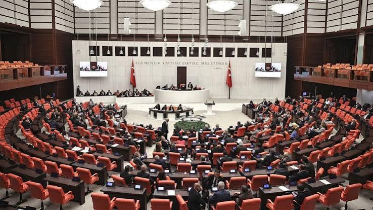 3 Parti birleşiyor!