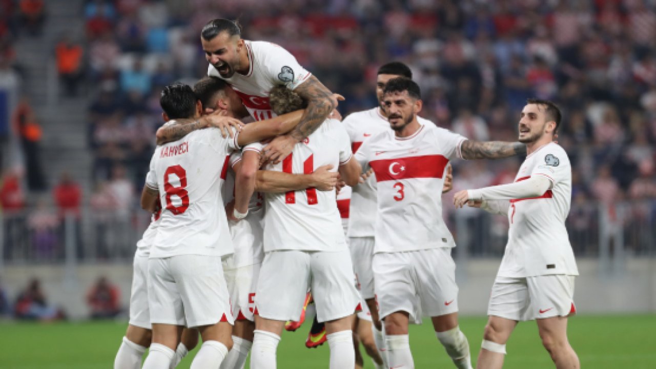Türkiye’nin Fransa 11’i belli oldu! Montella’dan olay kadro…