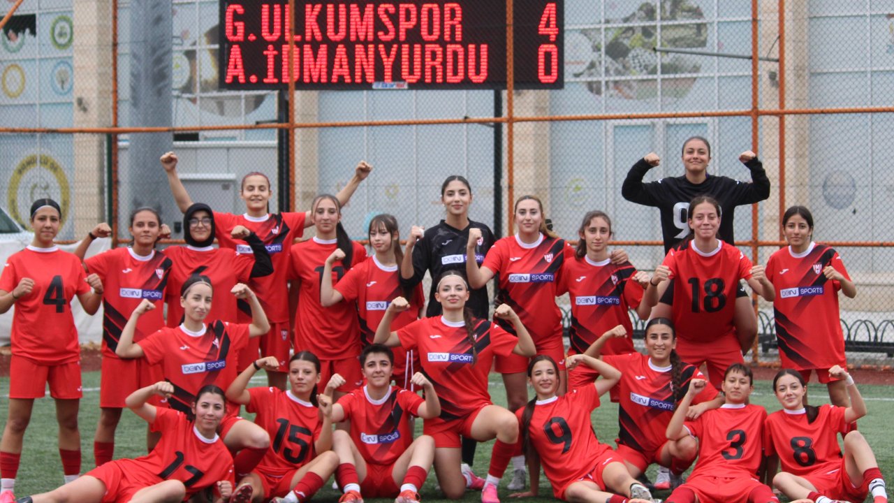 Genç Ülkümspor, Adana İdmanyurdu'na gol oldu yağdı