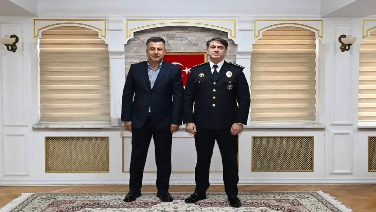 Konya Emniyeti’nde önemli ziyaret! Mustafa İnce’den Necmettin Koç’a ziyaret