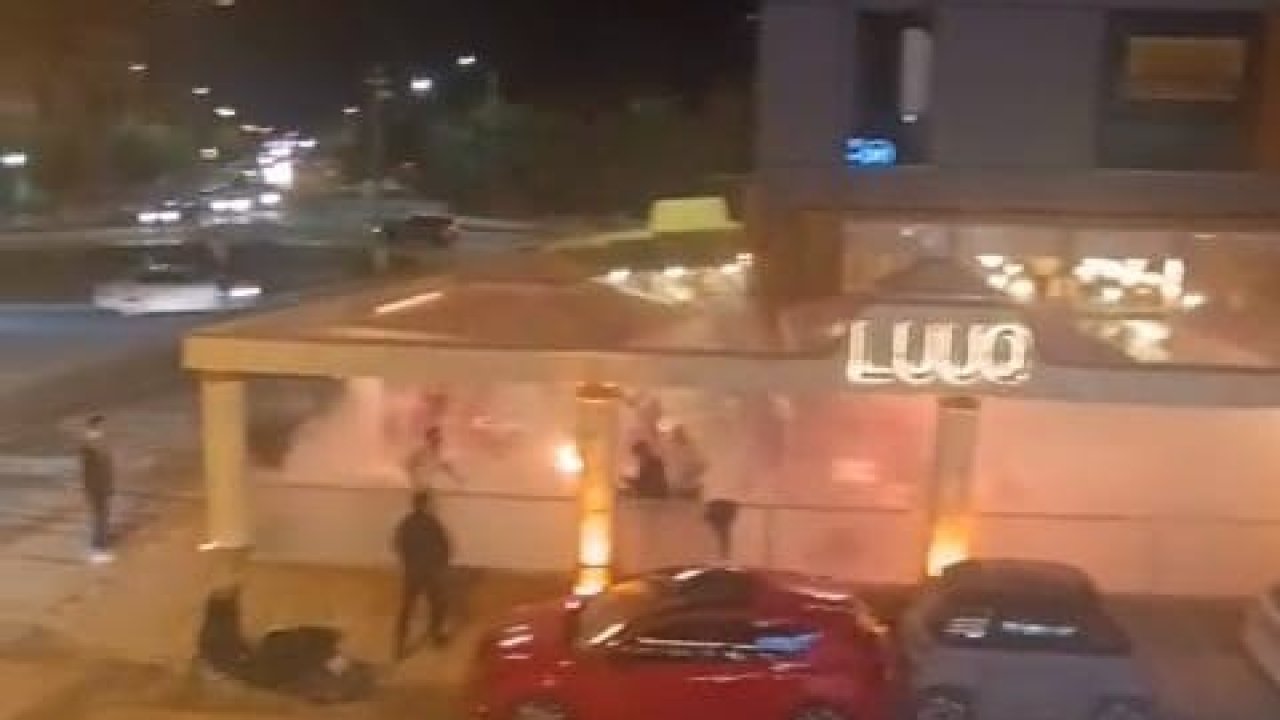 Kafeteryada ısıtıcı alev aldı, ortalık cehennem oldu