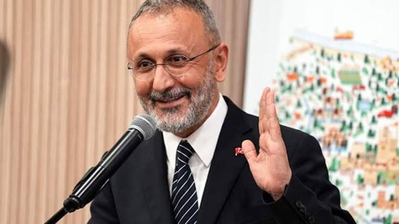 Eyüpsultan Belediyesi’ne şafak operasyonu! Başkan Özmen dahil 28 gözaltı