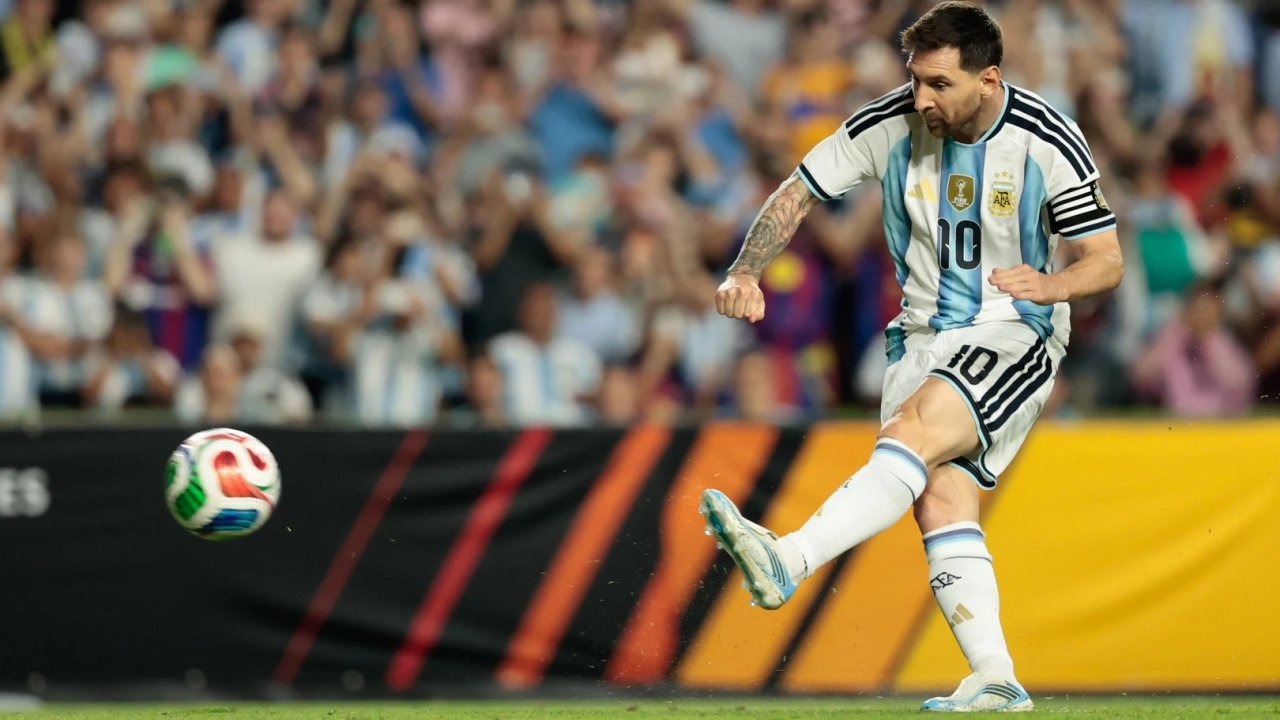 Lionel Messi Arjantin Milli Takımı'na veda ediyor