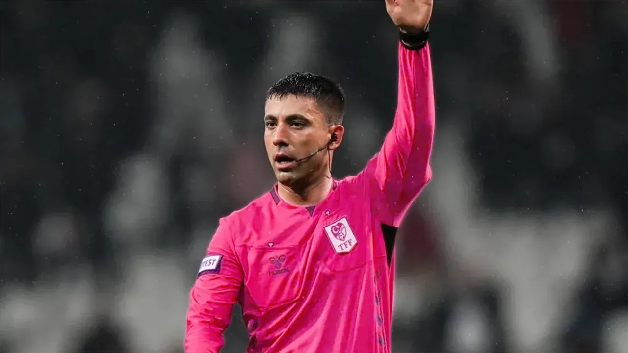 Konyaspor-Başakşehir maçını kim yönetecek? İşte Süper Lig'de 7. hafta hakemleri...