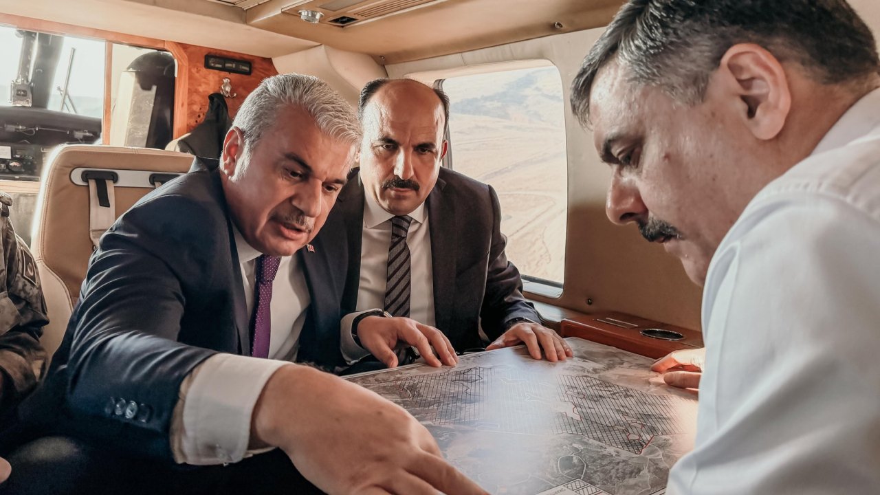 Bakan Çiftçi Konya’da helikopterle inceleme yaptı!