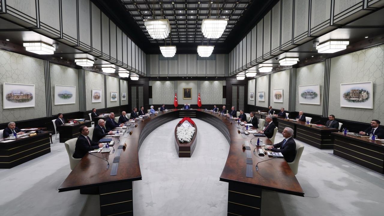 Kabine'de gündem yoğun: Bugün toplanıyor