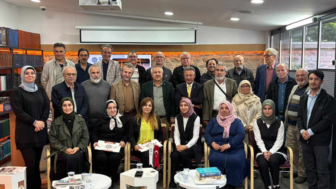 TYB Konya’da Türk algısı masaya yatırıldı