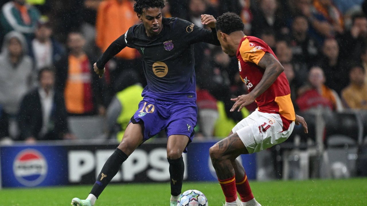 Galatasaray Barcelona karşısında dağıldı!