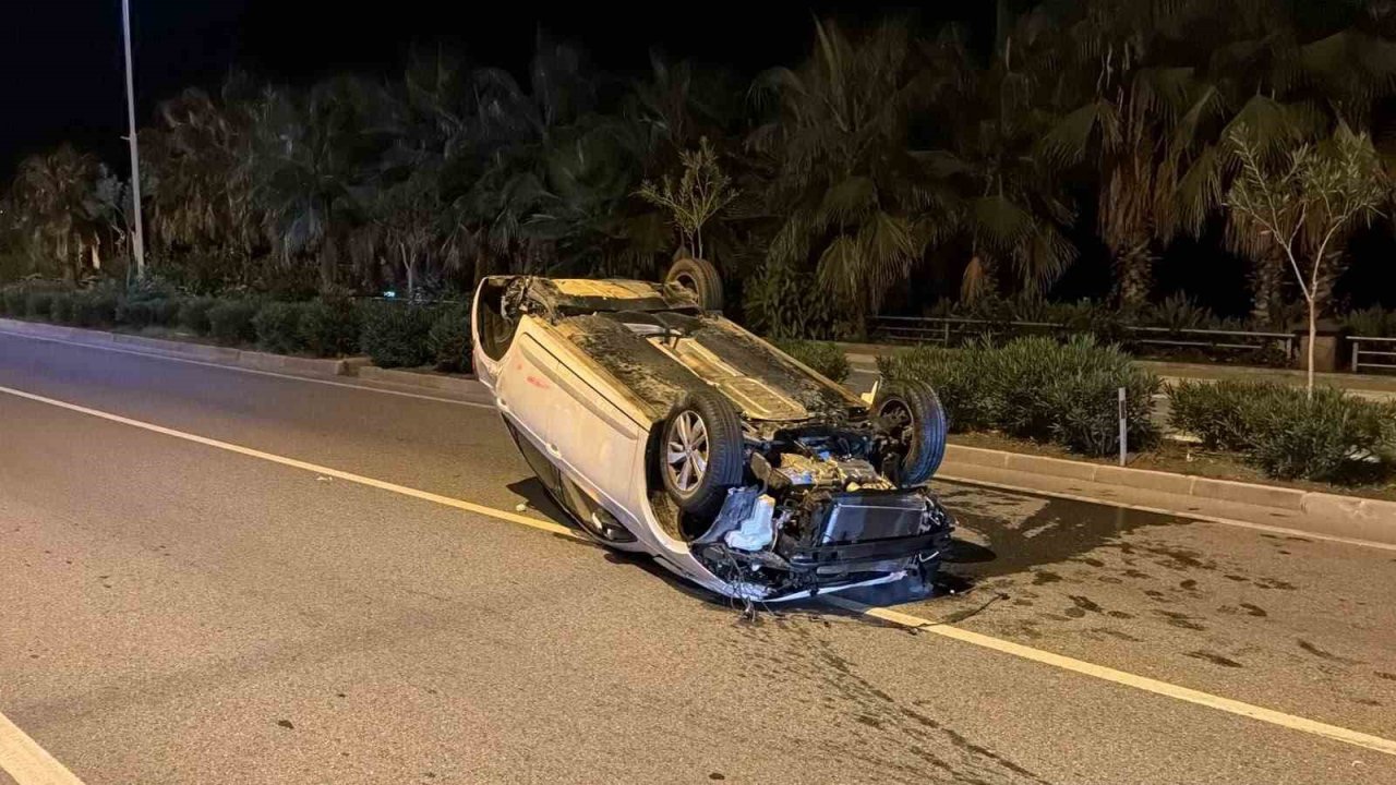 Alanya’da feci kaza! Otomobil takla attı