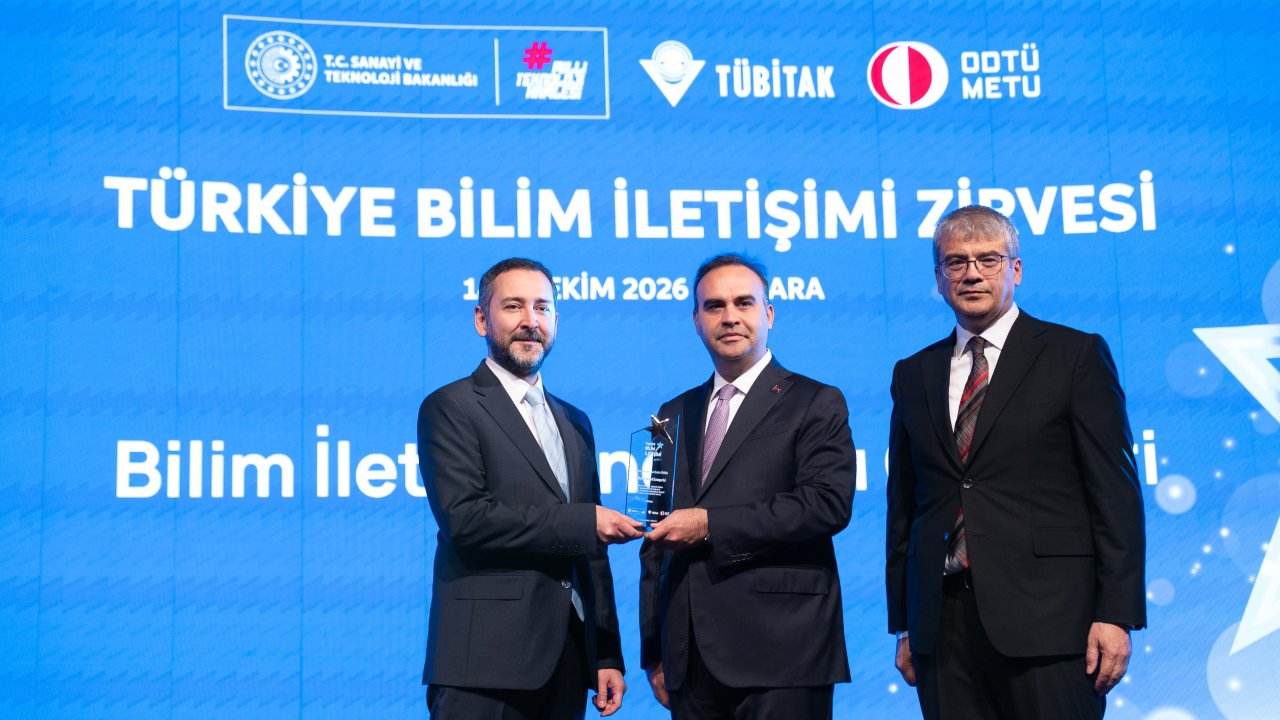 Konya Bilim Merkezi’ne büyük ödül! Bakan Kacır takdim etti